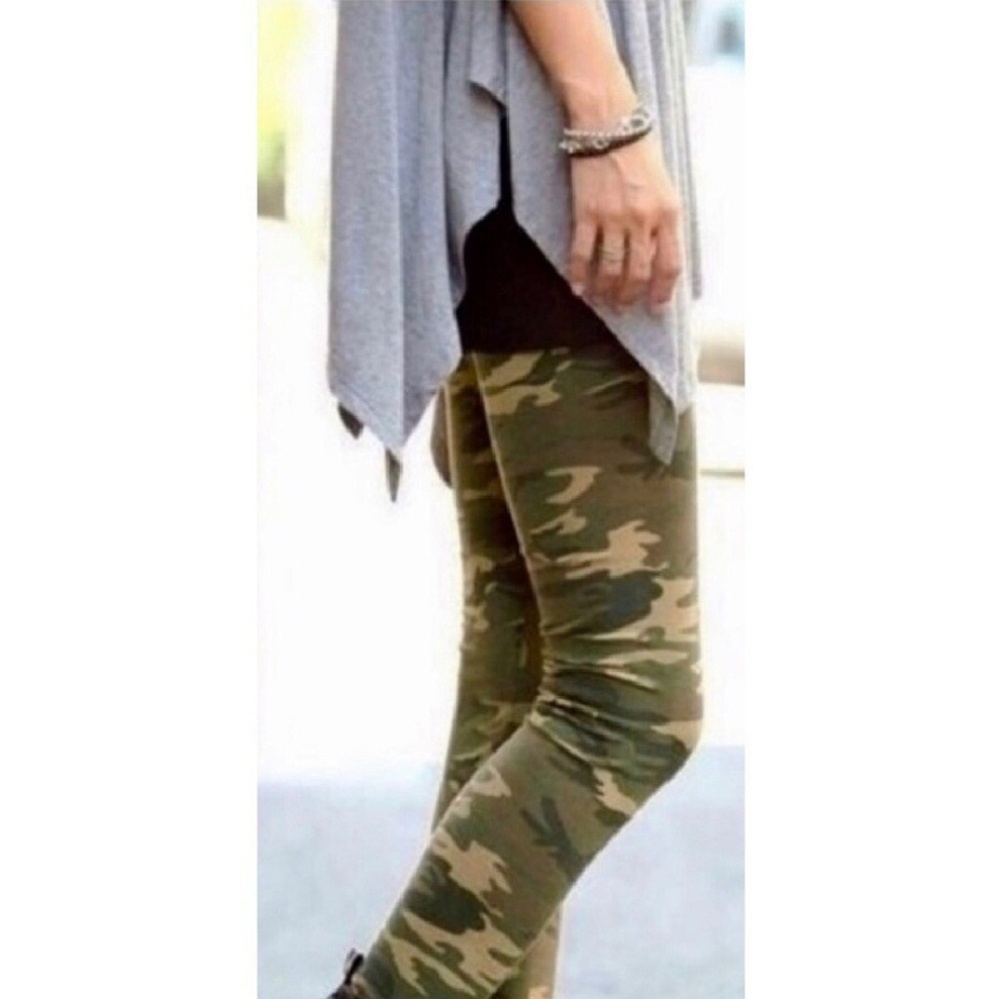 Camouflage Buttery Soft Leggings - Picture 3 of 3